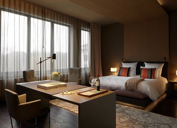 Mẫu thiết kế phòng ngủ khách sạn với tiện ích không gian làm việc