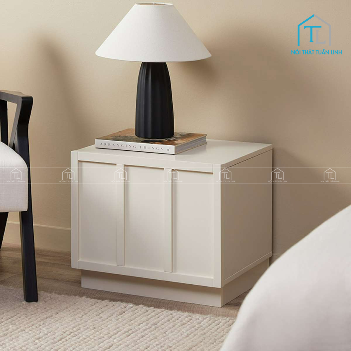Tủ đầu giường MDF sơn màu be phong cách hiện đại