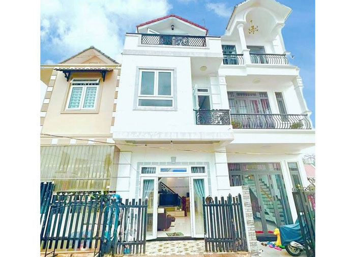 Thi công nội thất nhà phố đẹp quy mô 3 tầng giá tốt Bình Dương