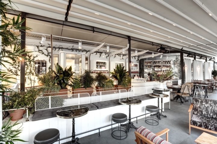 Thiết kế Quán cafe bánh với thiết kế độc đáo 24