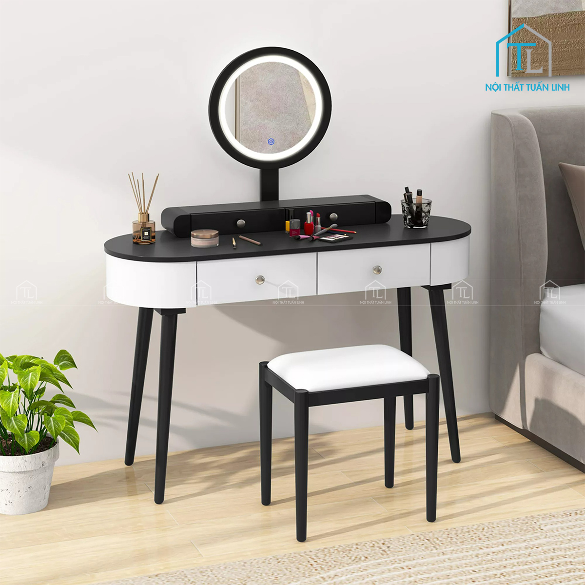 Bàn trang điểm gỗ công nghiệp kết hợp gương LED và ngăn kéo tiện dụng