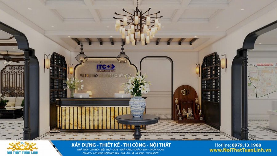 Nội thất khách sạn tân cổ điển, sảnh lễ tân sang trọng, quầy lễ tân ốp vàng, đèn chùm châu Âu, sàn gạch hoa văn cổ điển, vách ngăn Á Đông 