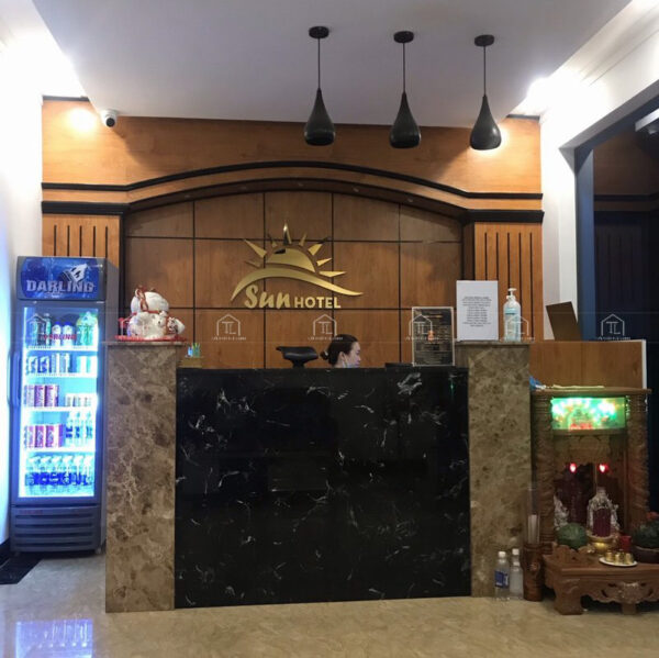 Thi công nội thất đồ gỗ phòng khách sạn Sunhotel